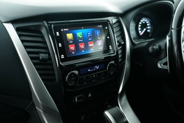 https://vehicle-cdn.autoleague.cloud/30641_U513535_28.jpg