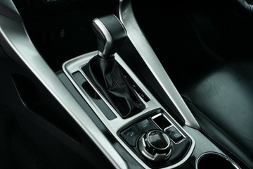 https://vehicle-cdn.autoleague.cloud/30641_U513535_29.jpg