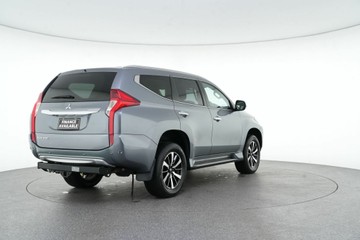 https://vehicle-cdn.autoleague.cloud/30641_U513535_6.jpg