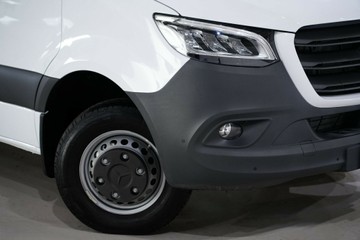 https://vehicle-cdn.autoleague.cloud/30641_U513543_2.jpg