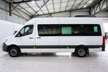 https://vehicle-cdn.autoleague.cloud/30641_U513543_5.jpg