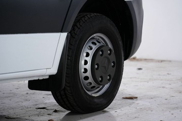 https://vehicle-cdn.autoleague.cloud/30641_U513543_8.jpg
