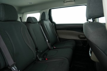 https://vehicle-cdn.autoleague.cloud/30641_U513544_11.jpg