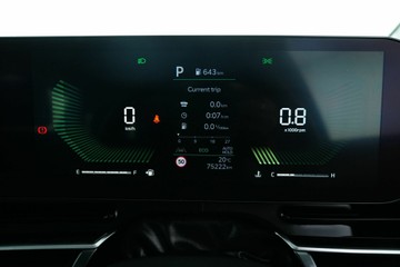https://vehicle-cdn.autoleague.cloud/30641_U513544_19.jpg