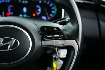 https://vehicle-cdn.autoleague.cloud/30641_U513547_17.jpg