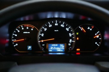 https://vehicle-cdn.autoleague.cloud/30641_U513549_18.jpg