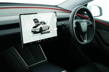 https://vehicle-cdn.autoleague.cloud/30641_U513558_24.jpg