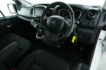 https://vehicle-cdn.autoleague.cloud/30641_U513565_18.jpg