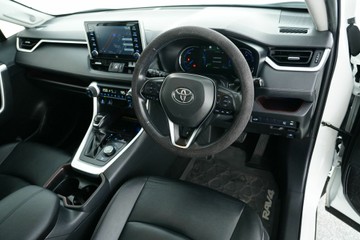 https://vehicle-cdn.autoleague.cloud/30641_U513572_16.jpg