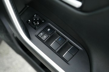 https://vehicle-cdn.autoleague.cloud/30641_U513572_18.jpg