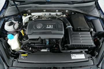 https://vehicle-cdn.autoleague.cloud/30641_U513575_28.jpg
