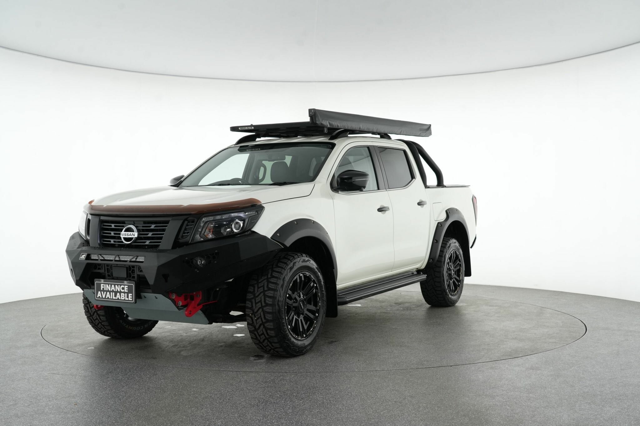 Nissan Navara image 4