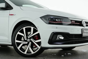 https://vehicle-cdn.autoleague.cloud/30641_U513579_2.jpg