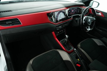 https://vehicle-cdn.autoleague.cloud/30641_U513579_27.jpg