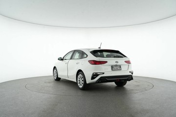 https://vehicle-cdn.autoleague.cloud/30641_U513588_5.jpg