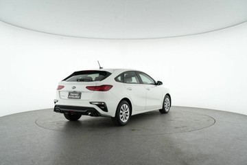 https://vehicle-cdn.autoleague.cloud/30641_U513588_7.jpg