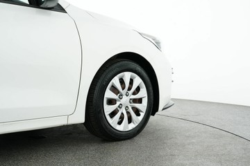 https://vehicle-cdn.autoleague.cloud/30641_U513588_8.jpg