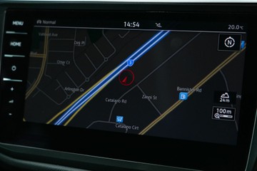 https://vehicle-cdn.autoleague.cloud/30641_U513612_20.jpg