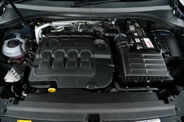 https://vehicle-cdn.autoleague.cloud/30641_U513612_28.jpg