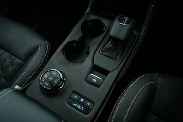 https://vehicle-cdn.autoleague.cloud/30641_U513615_23.jpg