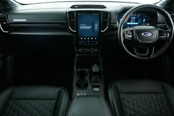 https://vehicle-cdn.autoleague.cloud/30641_U513616_12.jpg