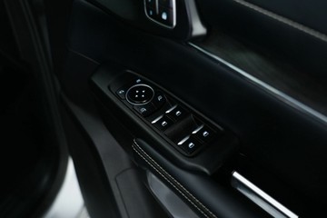 https://vehicle-cdn.autoleague.cloud/30641_U513616_15.jpg