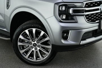 https://vehicle-cdn.autoleague.cloud/30641_U513616_2.jpg