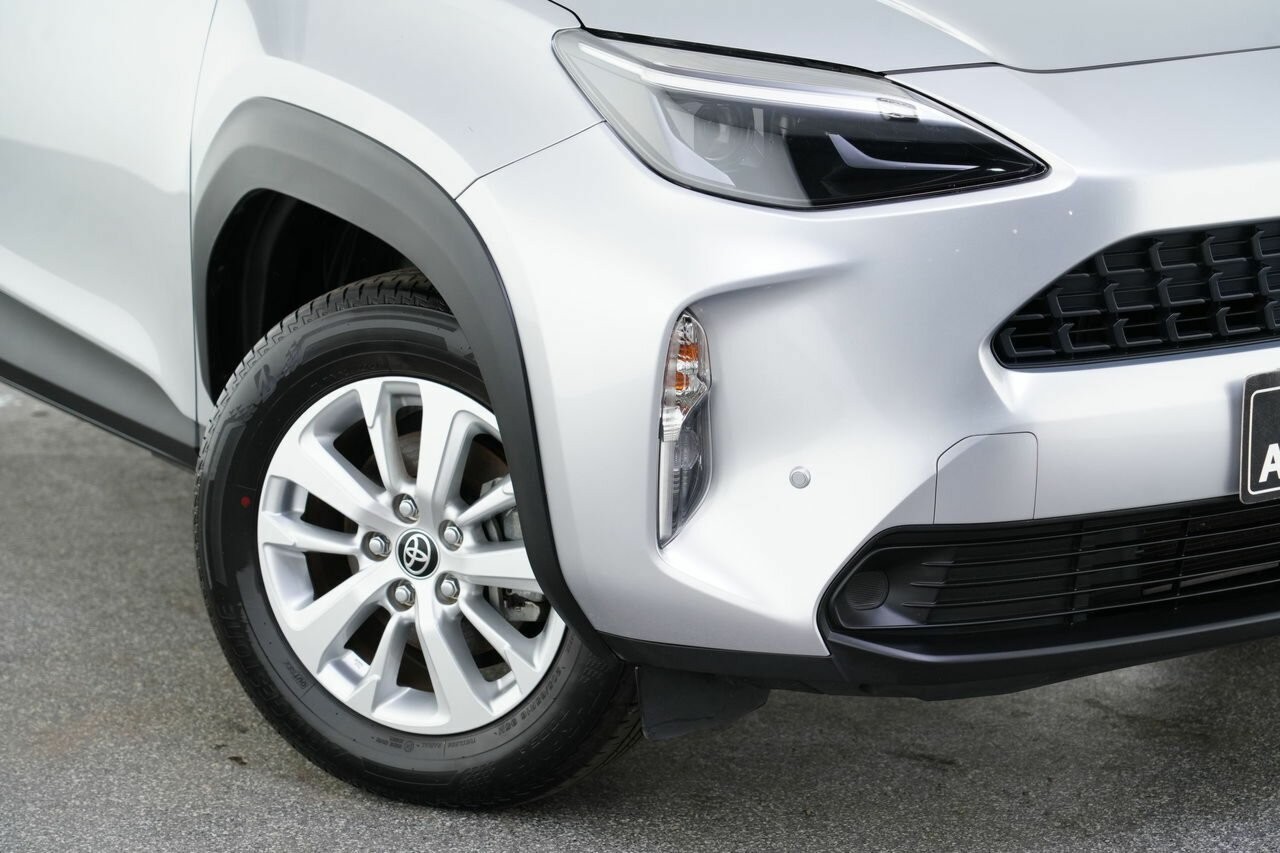 Toyota Yaris Cross image 2