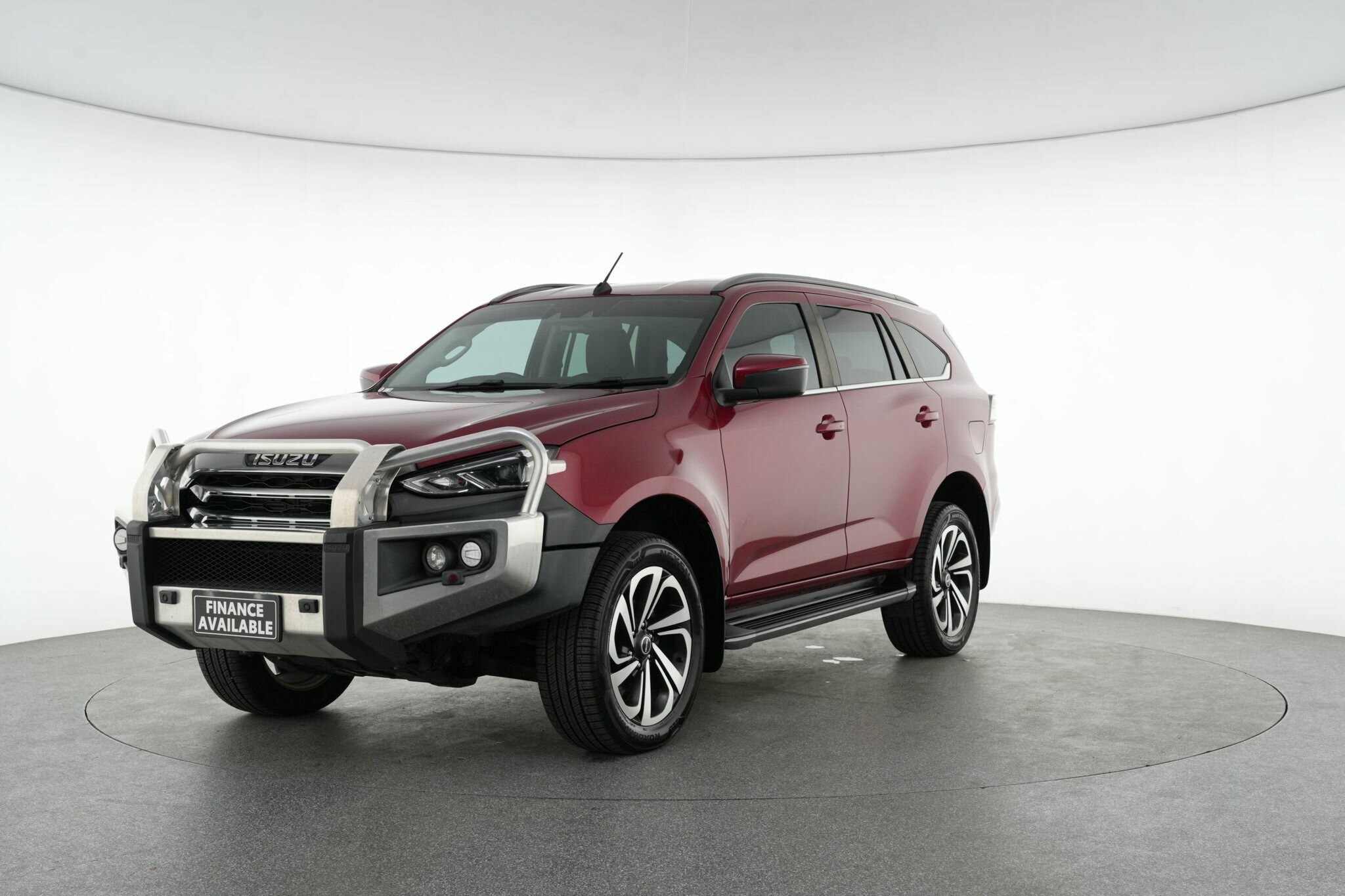Isuzu Mu-x image 4