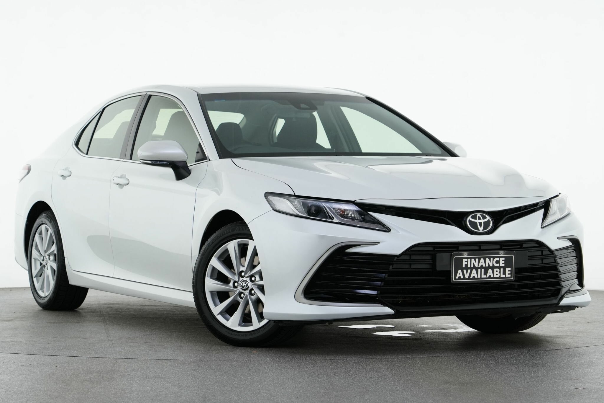 Toyota Camry image 1