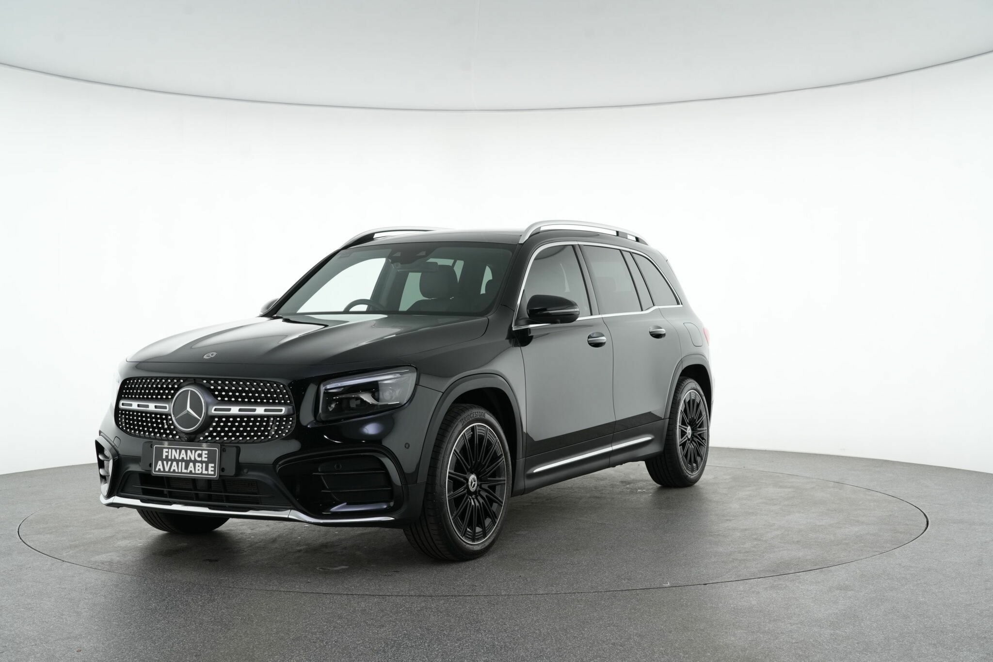 Mercedes Benz Glb-class image 4