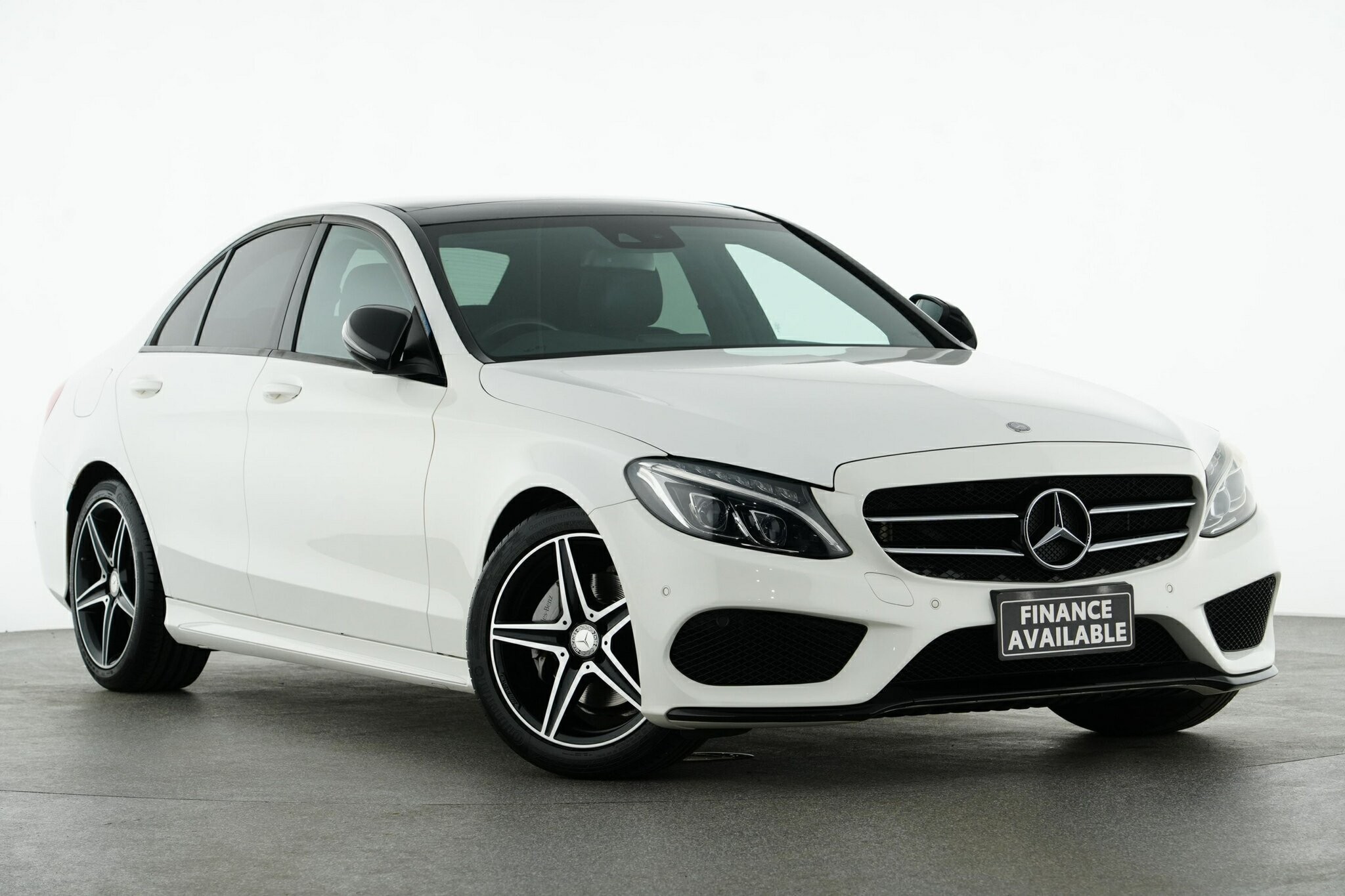 Mercedes Benz C-class image 1
