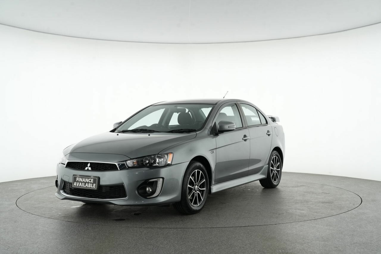 Mitsubishi Lancer image 4