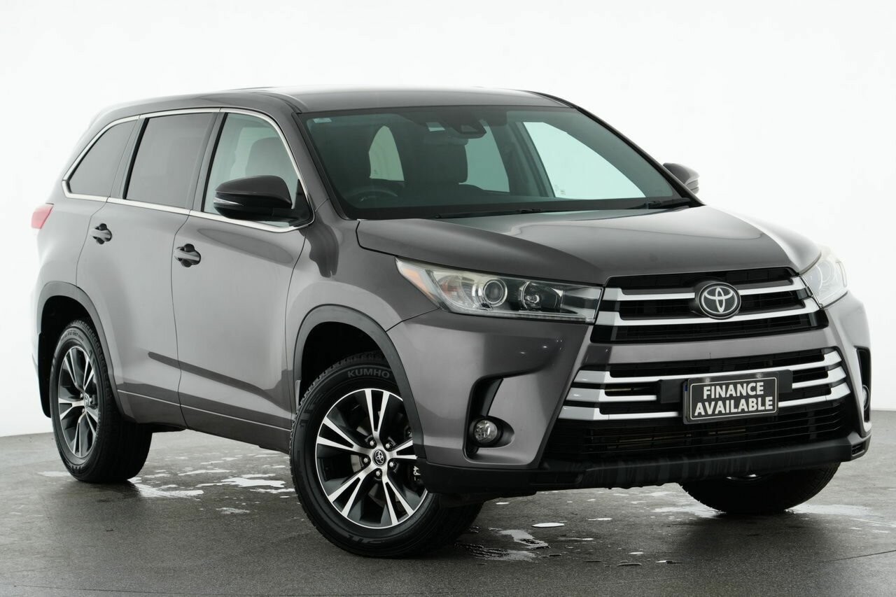 Toyota Kluger image 1