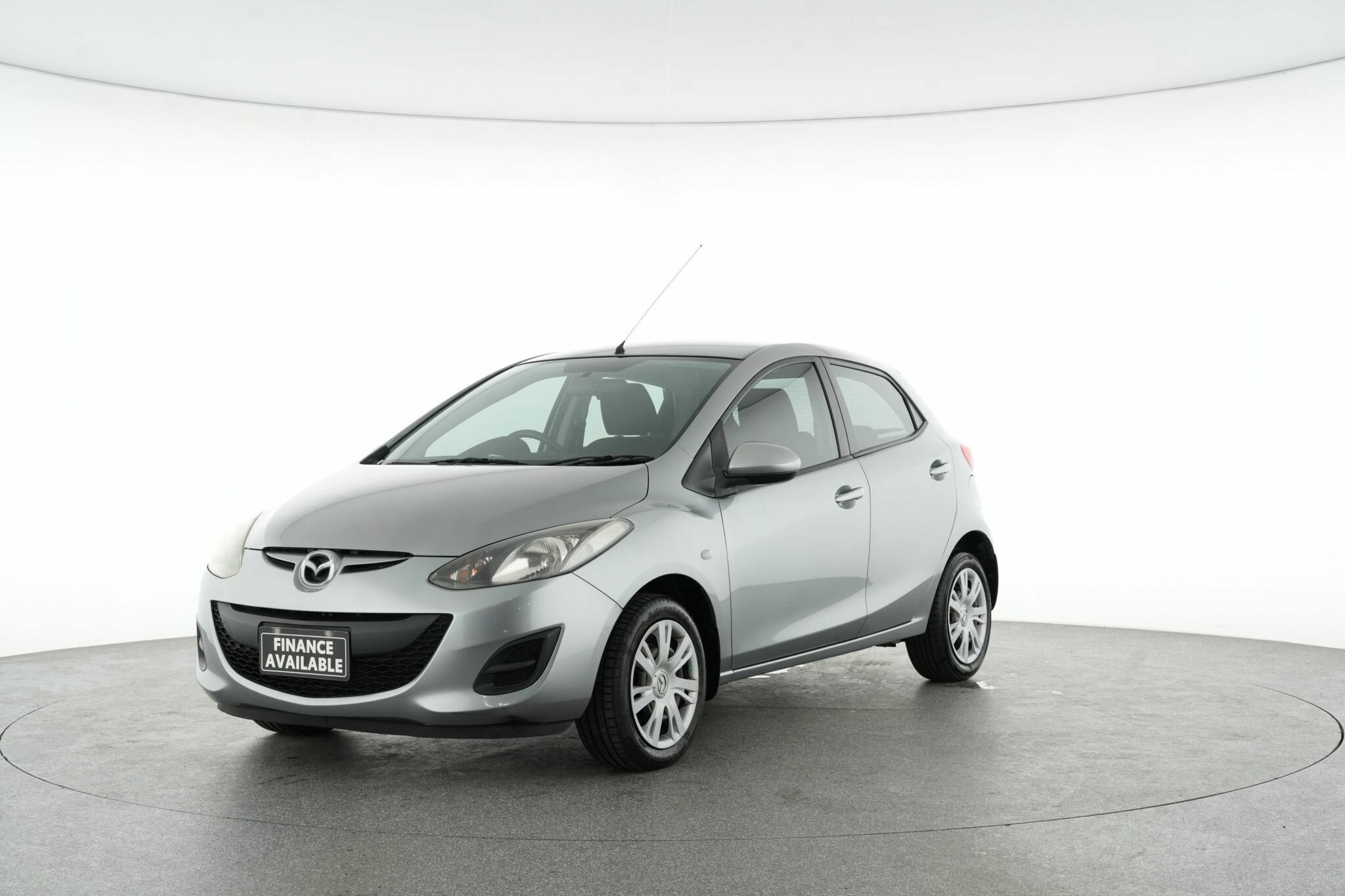 Mazda Mazda2 Neo image 4
