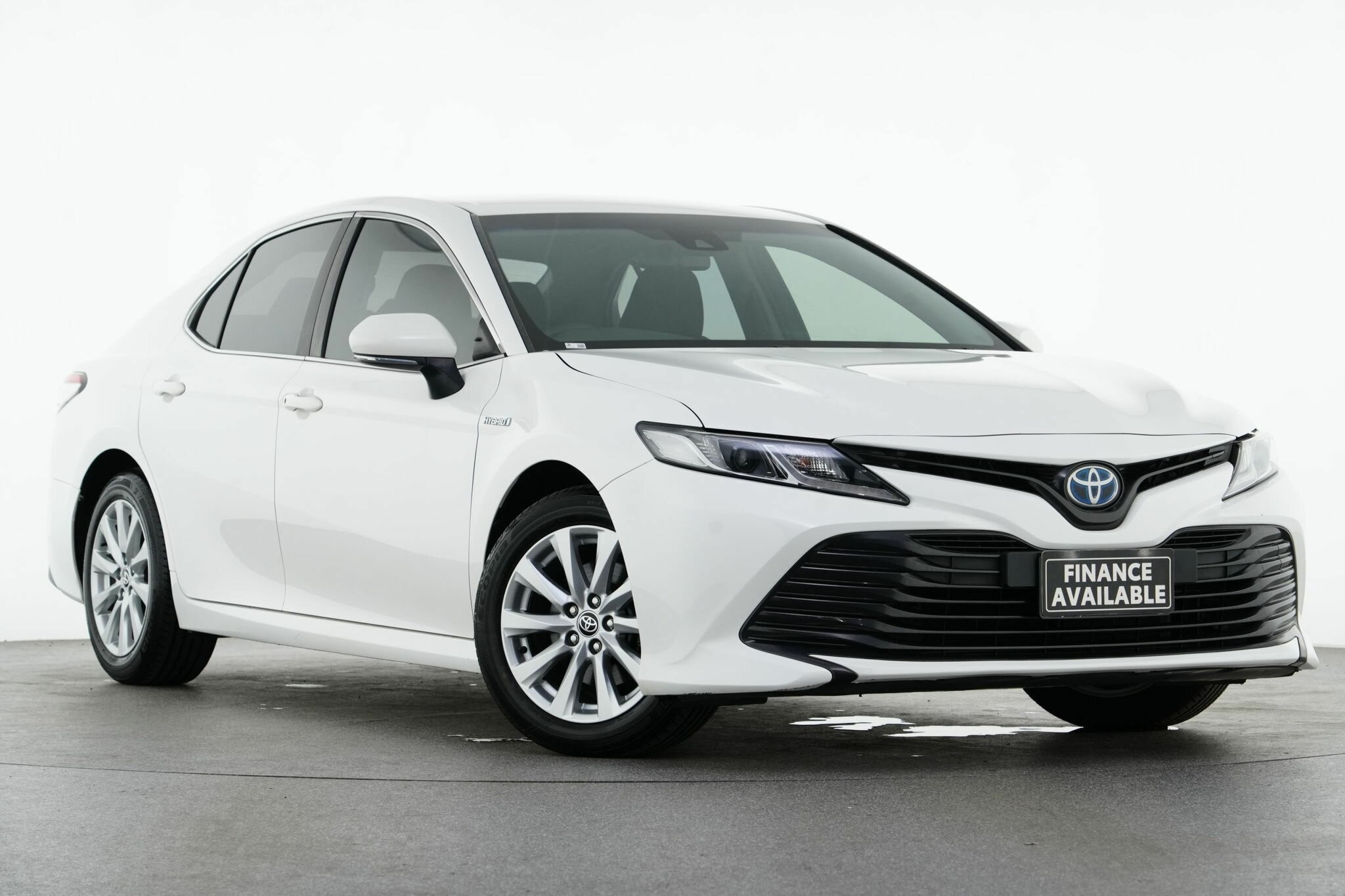 Toyota Camry image 1
