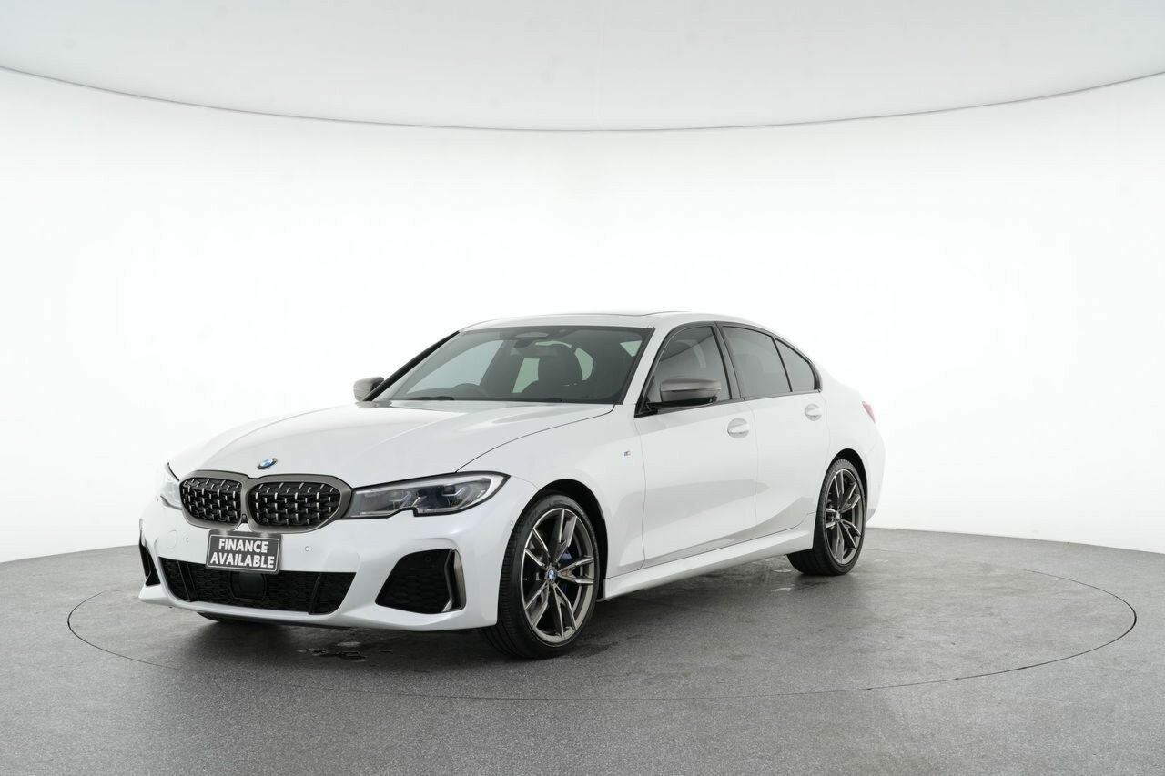 BMW 3 Series image 3