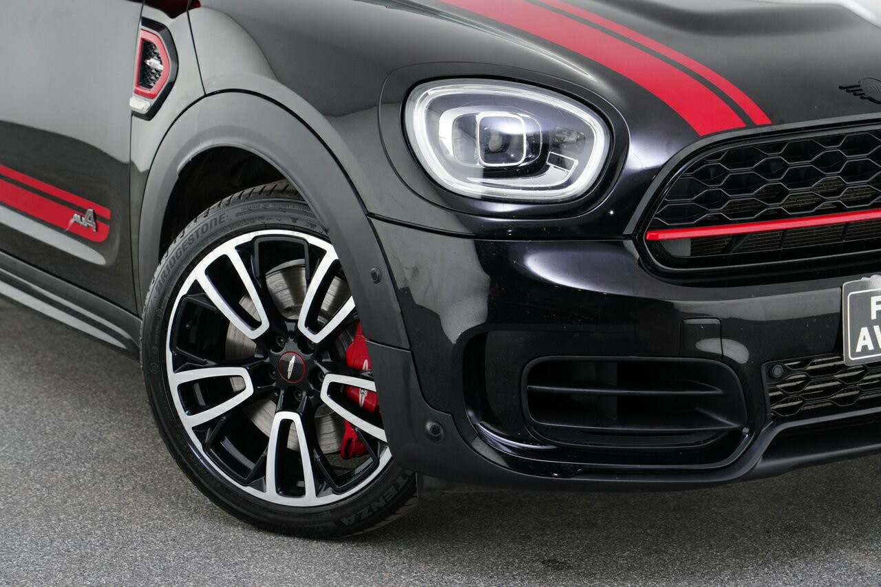 Mini Countryman image 2