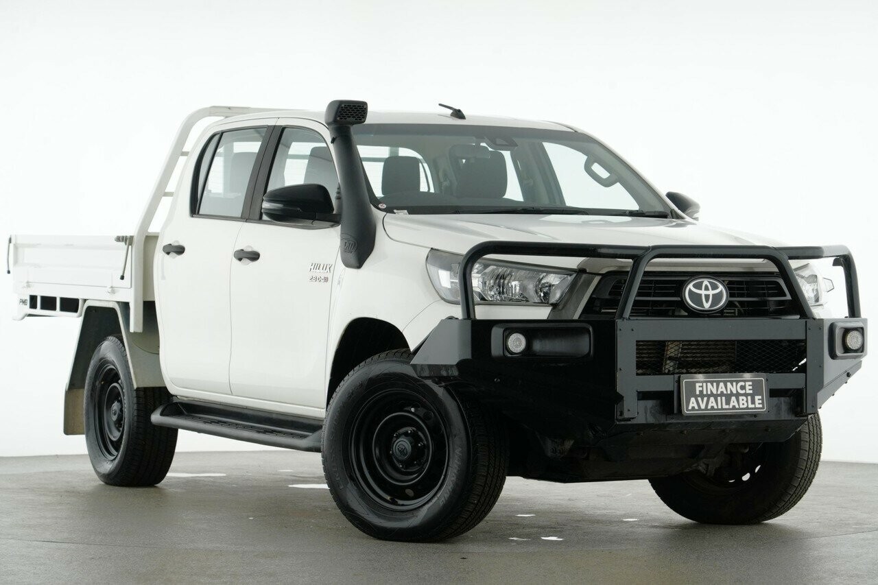 Toyota Hilux image 1