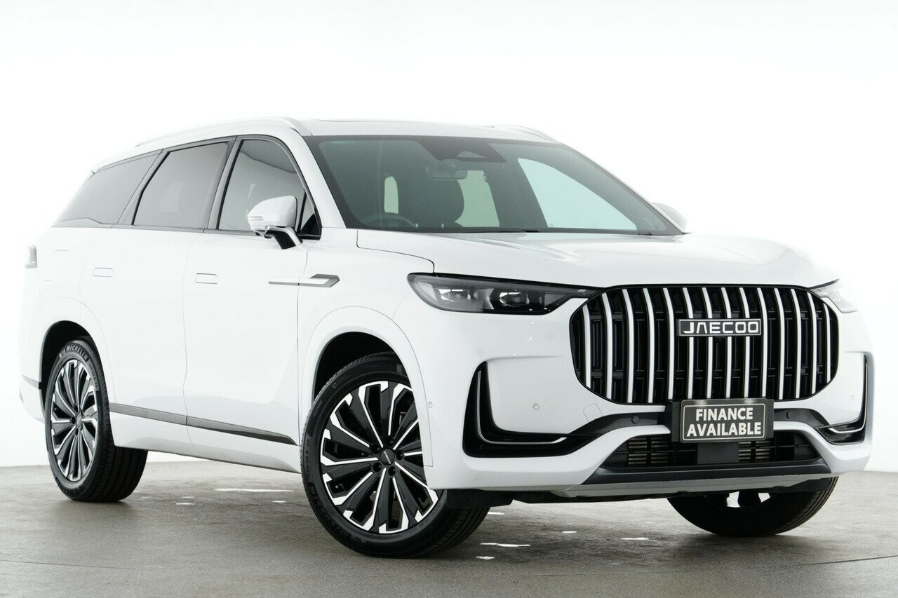 Jaecoo J8 image 1
