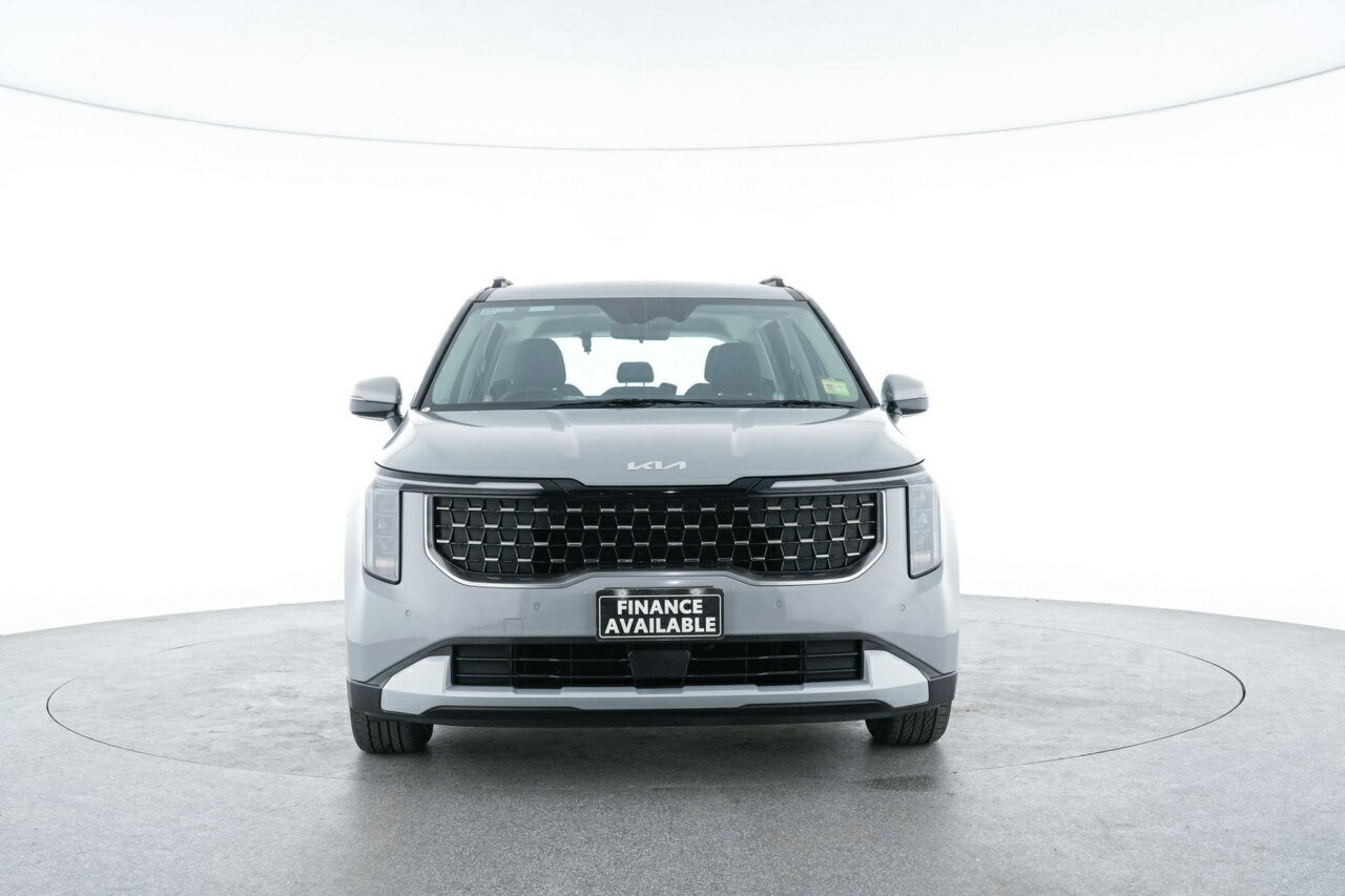 Kia Carnival image 3