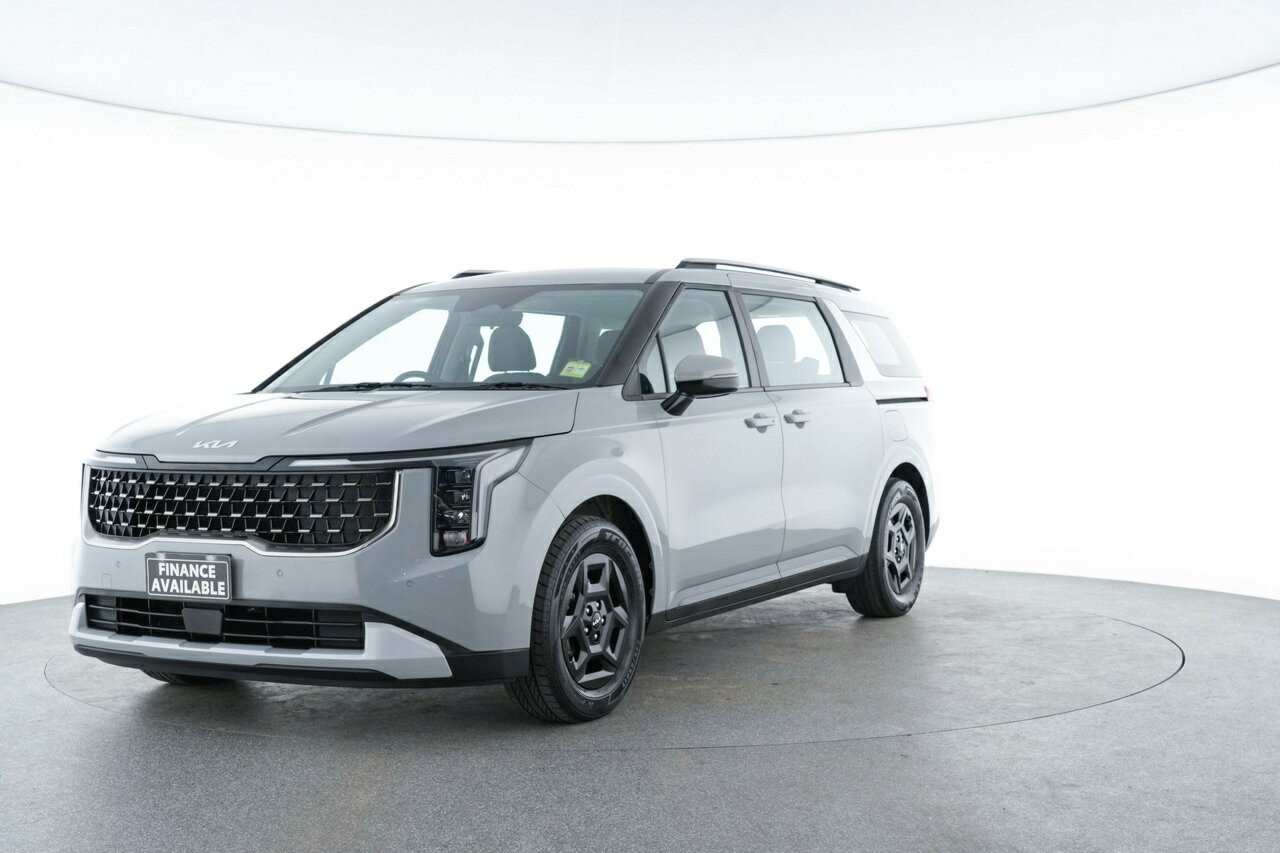 Kia Carnival image 4