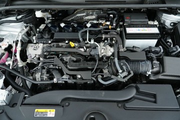 https://vehicle-cdn.autoleague.cloud/30641_U600058_28.jpg