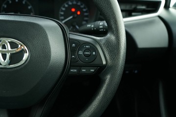 https://vehicle-cdn.autoleague.cloud/30641_U600066_18.jpg