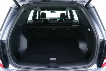 https://vehicle-cdn.autoleague.cloud/30641_U600076_11.jpg