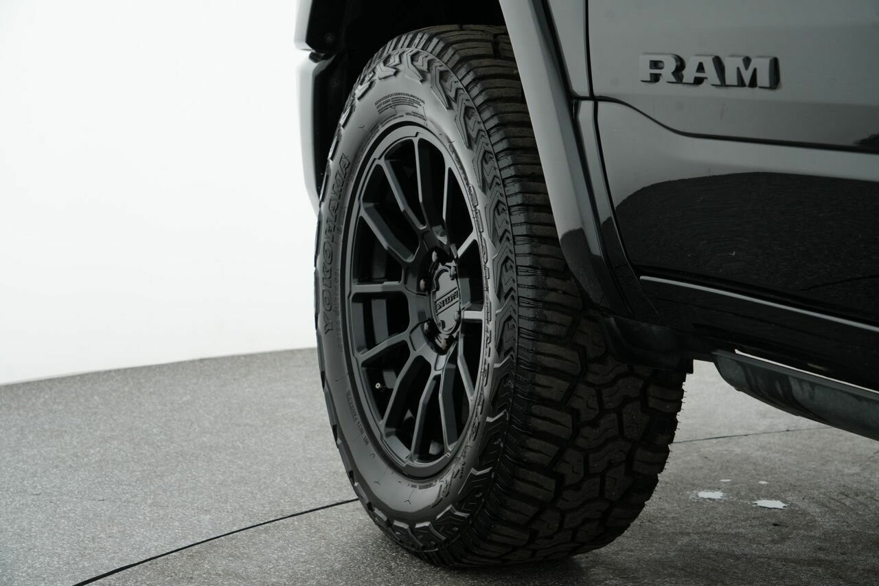 Ram 1500 image 4