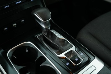 https://vehicle-cdn.autoleague.cloud/30641_U600154_26.jpg