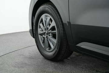 https://vehicle-cdn.autoleague.cloud/30641_U600163_5.jpg