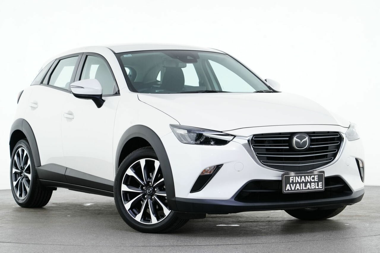 Mazda Cx-3 image 1