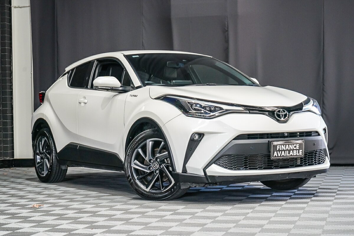 Toyota C-hr image 1
